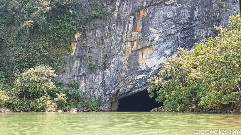 C'est par ici que ça se passe! - Phong Nha Caves
